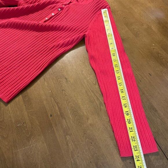 Chico's Women's Red Ribbed Knit Long Sleeve 1/4 Button Up Sweater Shirt Top Sz 3 - Picture 5 of 10